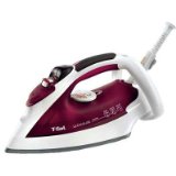 T-Fal FV4379003 Ultraglide Easycord Iron Red