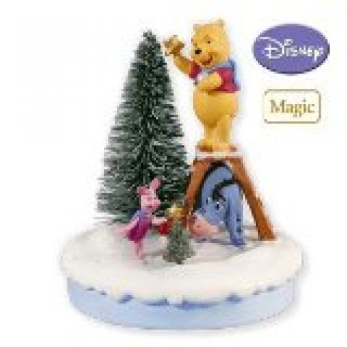 Deck The Woods Winnie the Pooh 2010 Hallmark Ornament